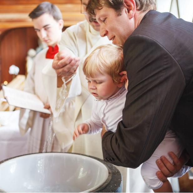 Il Padrino al Battesimo it: cosa fa?